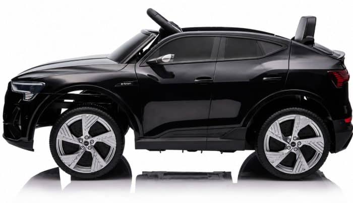 Дитячий електромобіль Audi e-tron 12V чорний з пультом керування Diego – фото 3