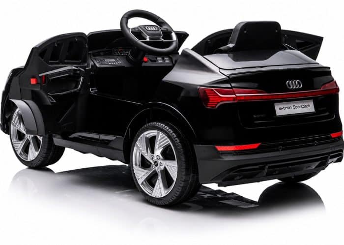 Дитячий електромобіль Audi e-tron 12V чорний з пультом керування Diego – фото 6